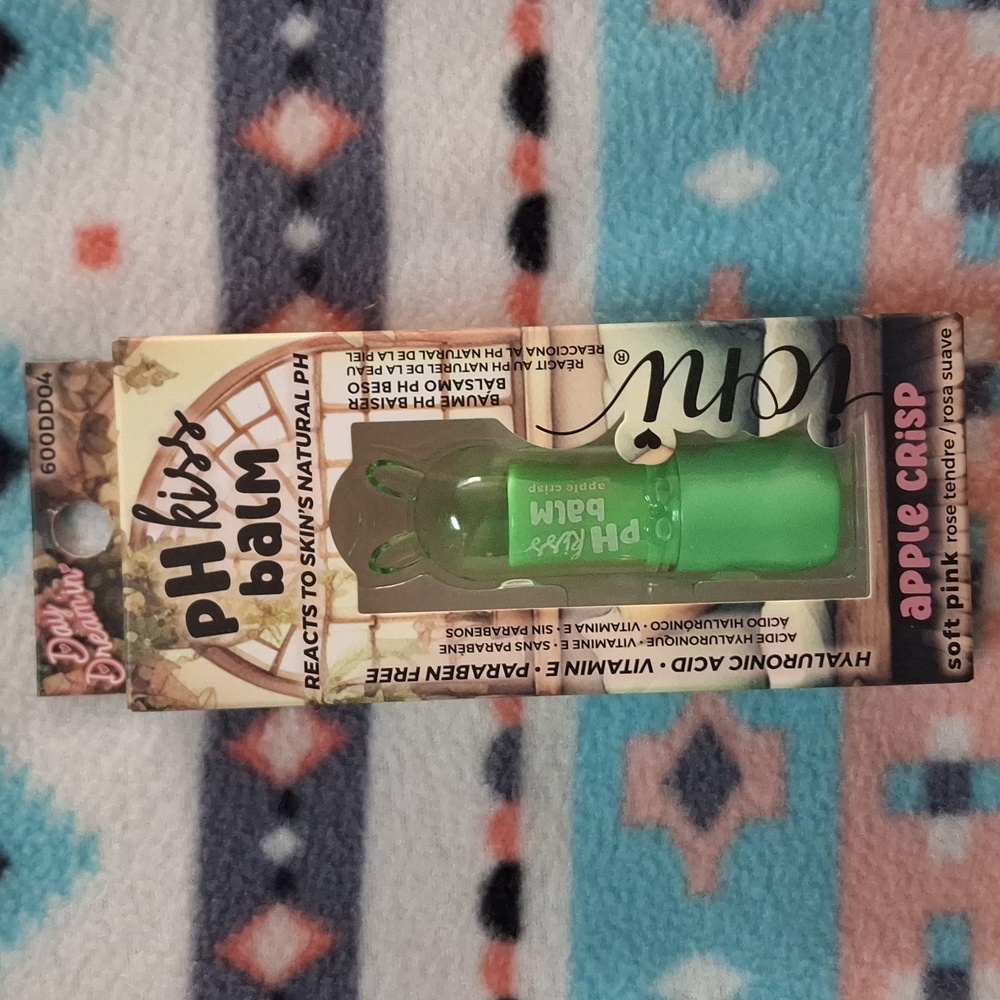 Day Dreamin' Beauty Set - Picture 6 of 9